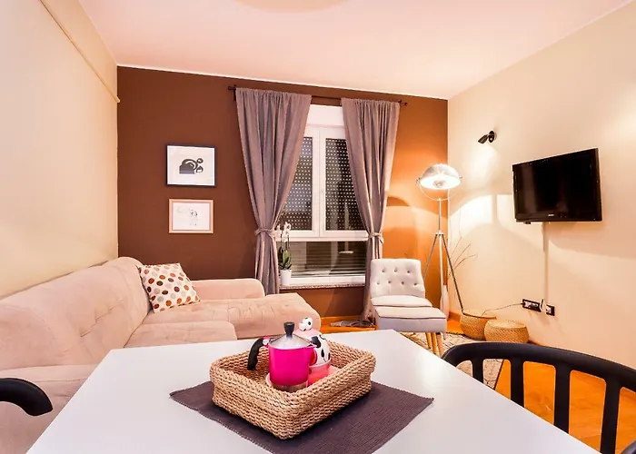 Lejlighed City Central With Free Parking Pula